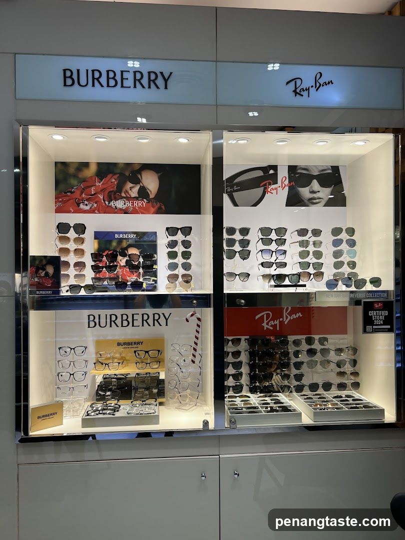Eyewear Display