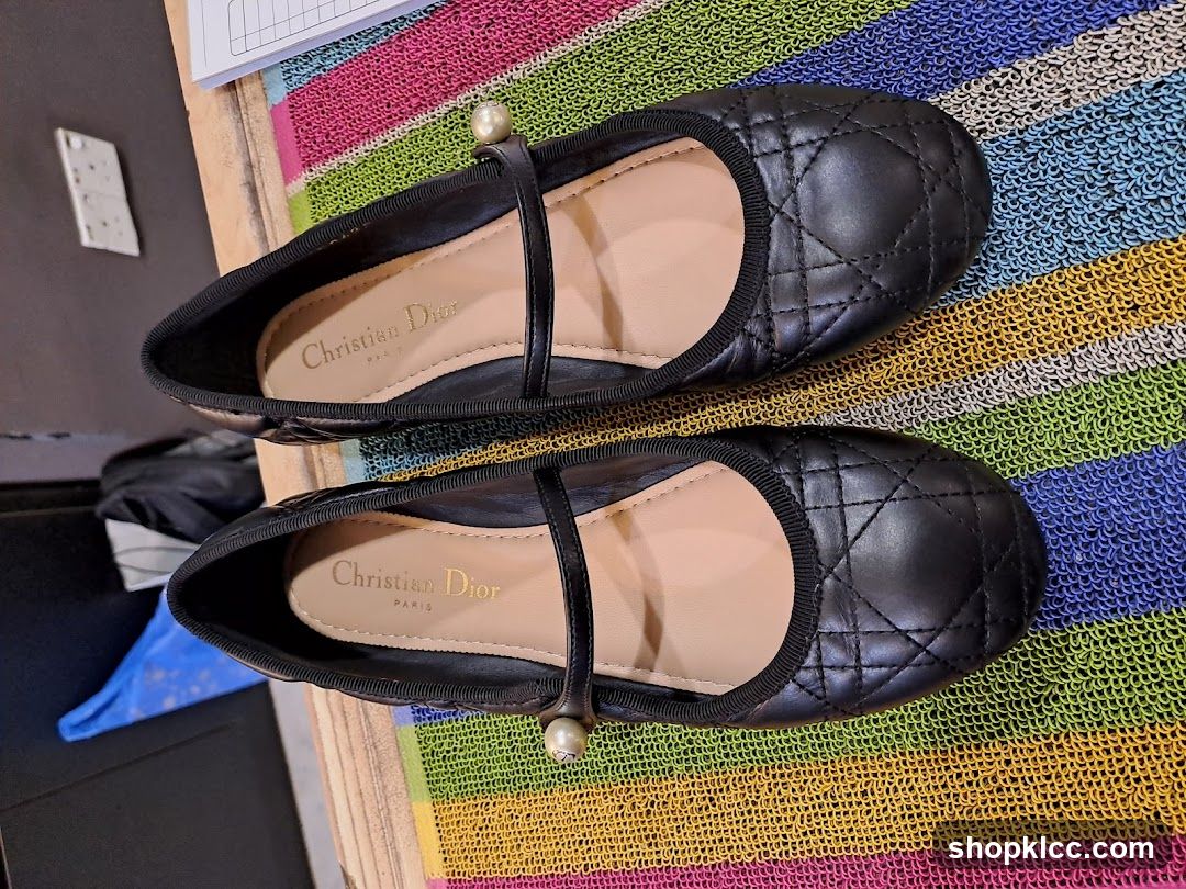 Black Quilted Ballet Flats