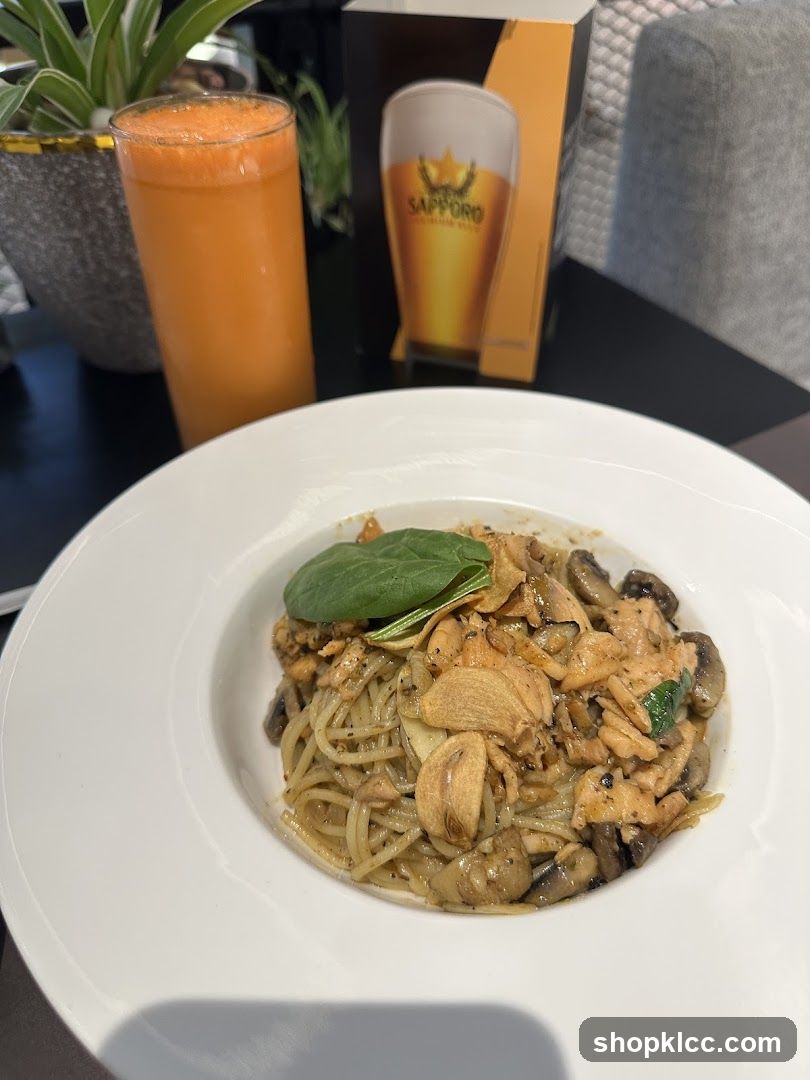 Pasta with Salmon and Mushrooms