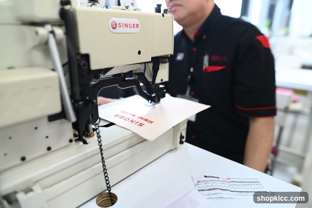 Singer Sewing Machine Demonstration