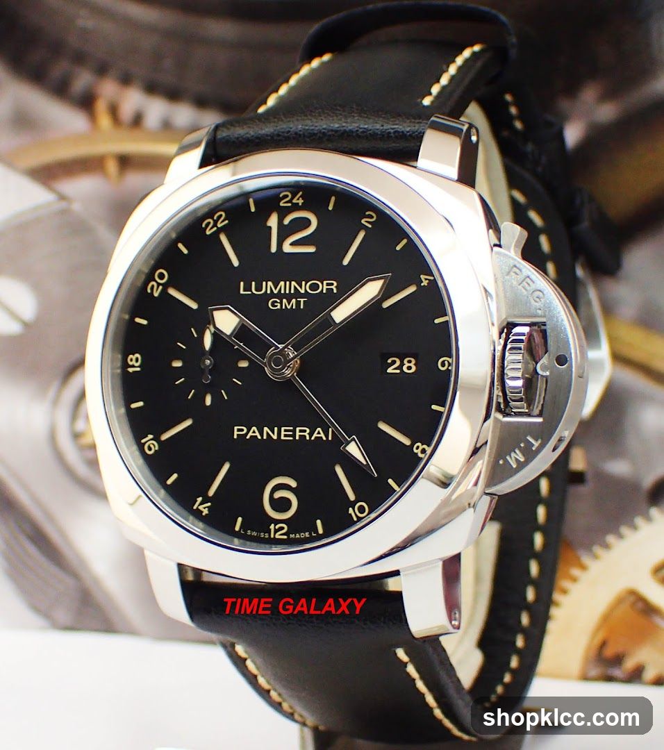 Panerai Luminor GMT Watch
