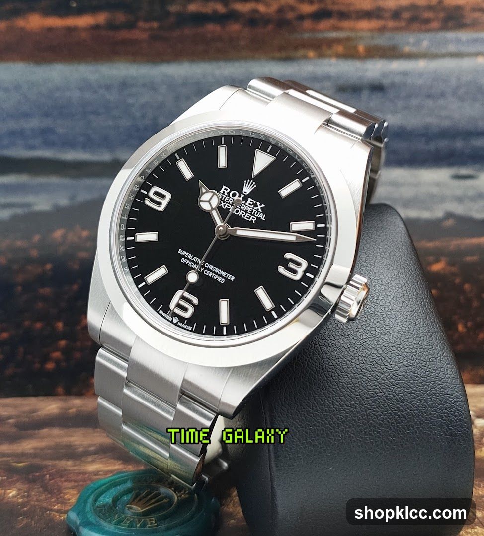Rolex Submariner Watch Display