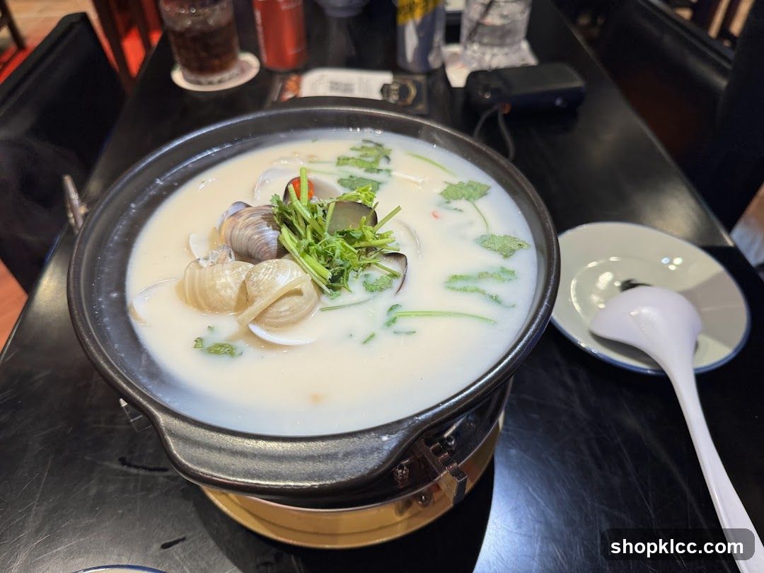 Clam Soup in Clay Pot