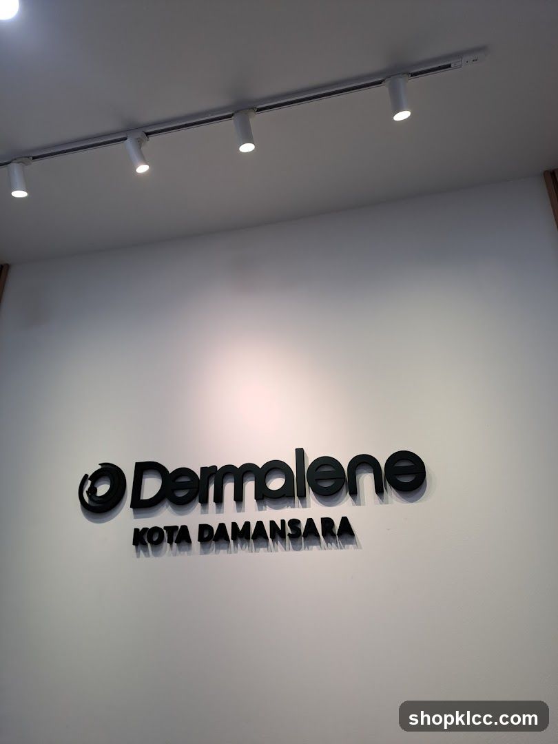 Dermalene Kota Damansara Signage