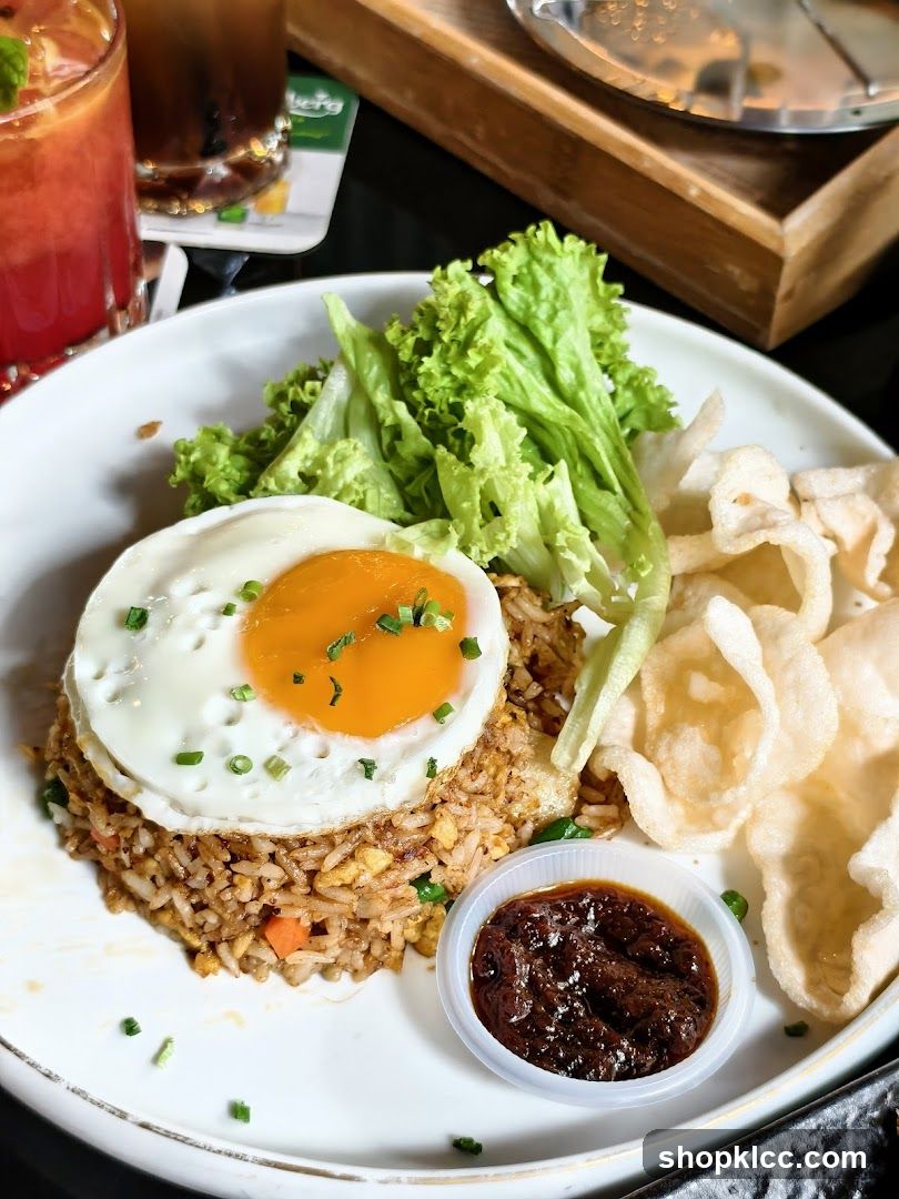 Fried Rice with Egg and Chips