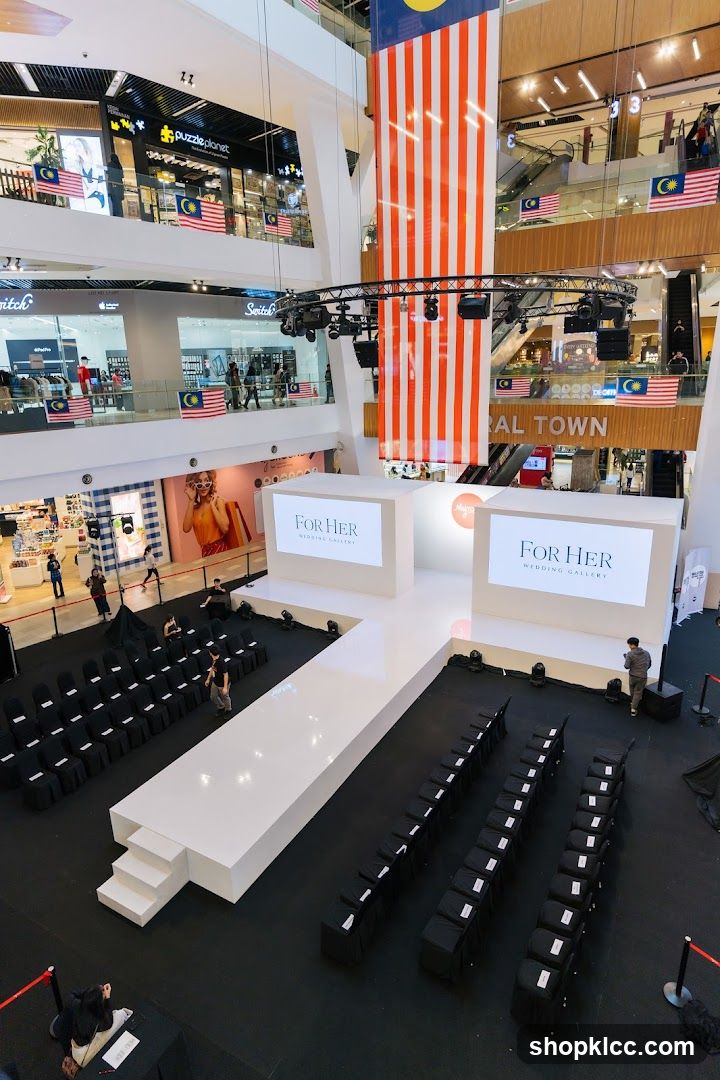 Mall Interior Event Setup