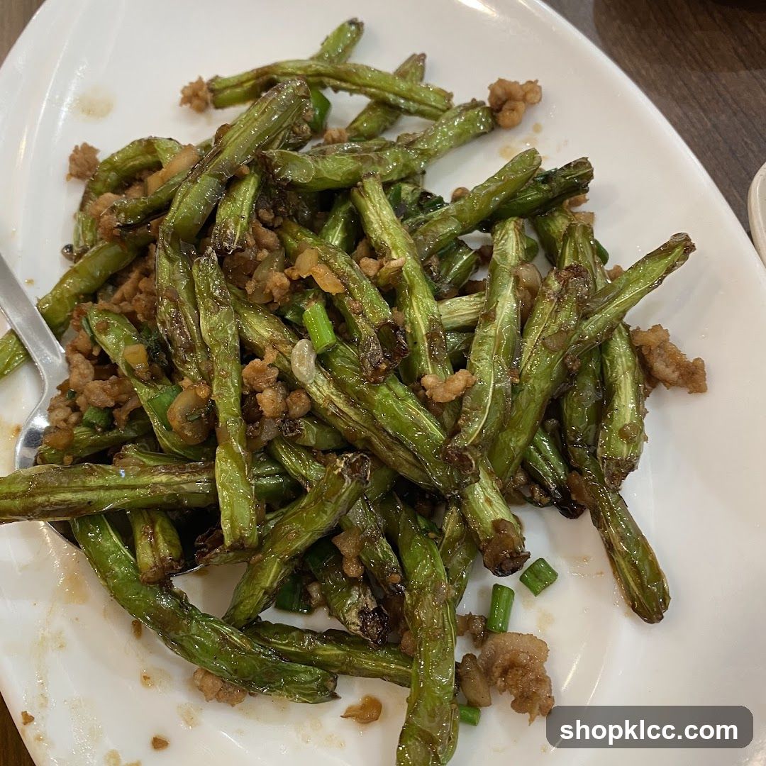 Stir-fried Green Beans with Minced Pork