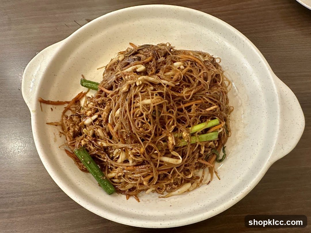 Stir-fried Noodles with Vegetables