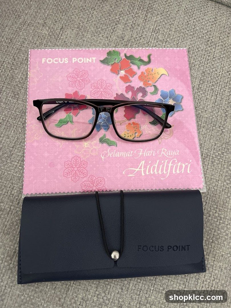 Eyeglasses on Gift Card