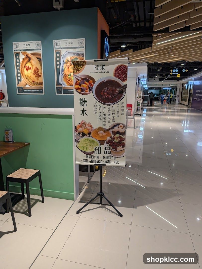 Tanghulu and Dessert Display