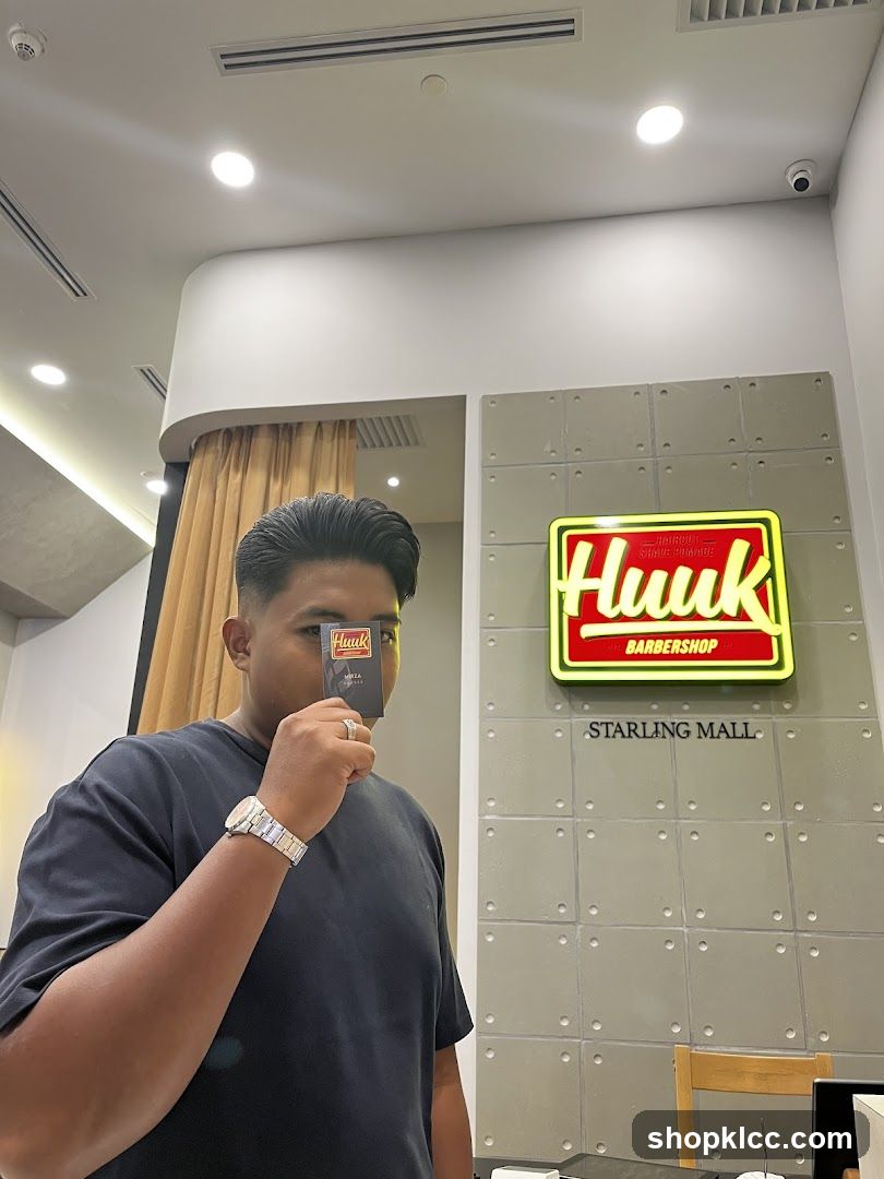Huuk Barbershop