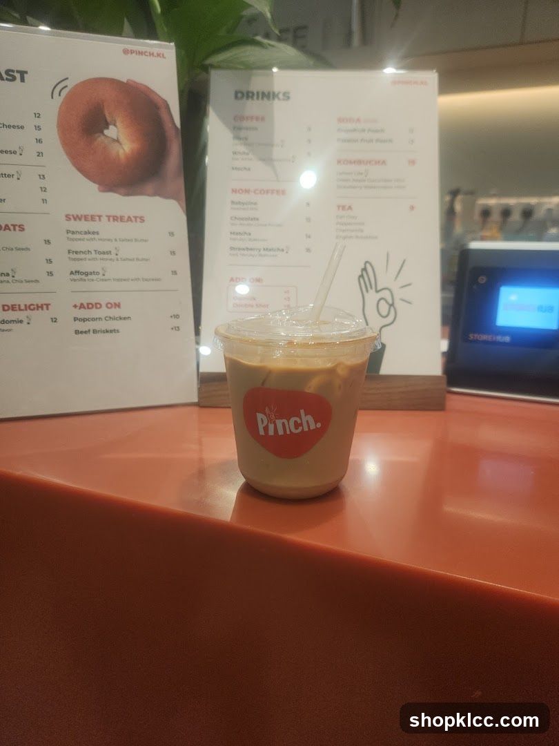 Pinch Cafe Interior