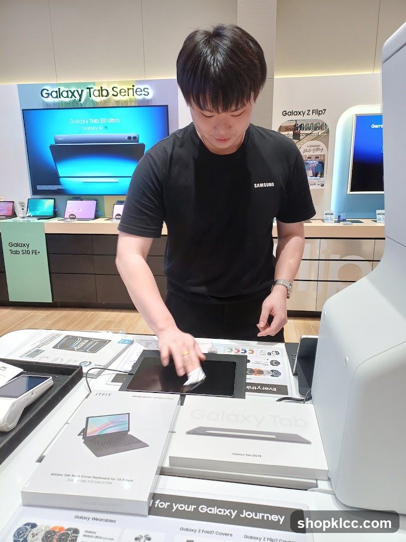 Samsung Store Interior