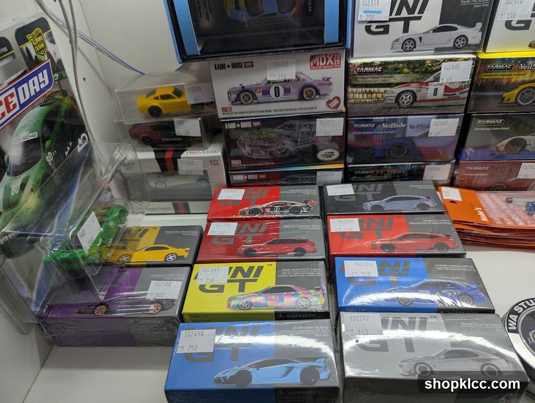 Collectors Qube