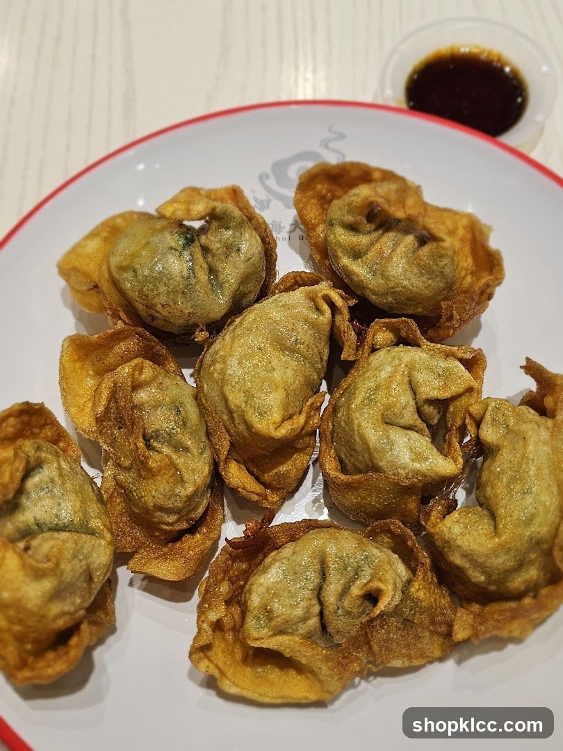 Fried Wontons with Dipping Sauce
