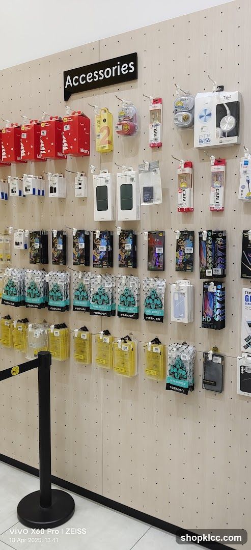 Accessories Display Wall