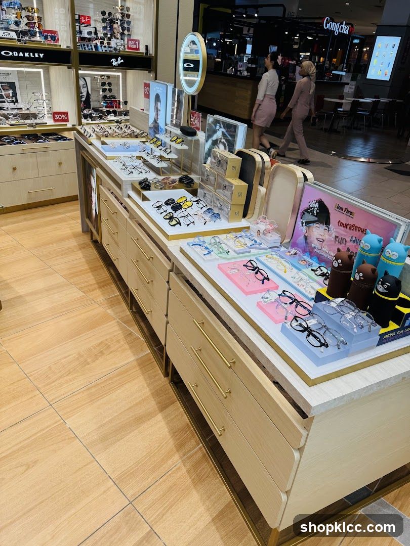 Mog Eyewear