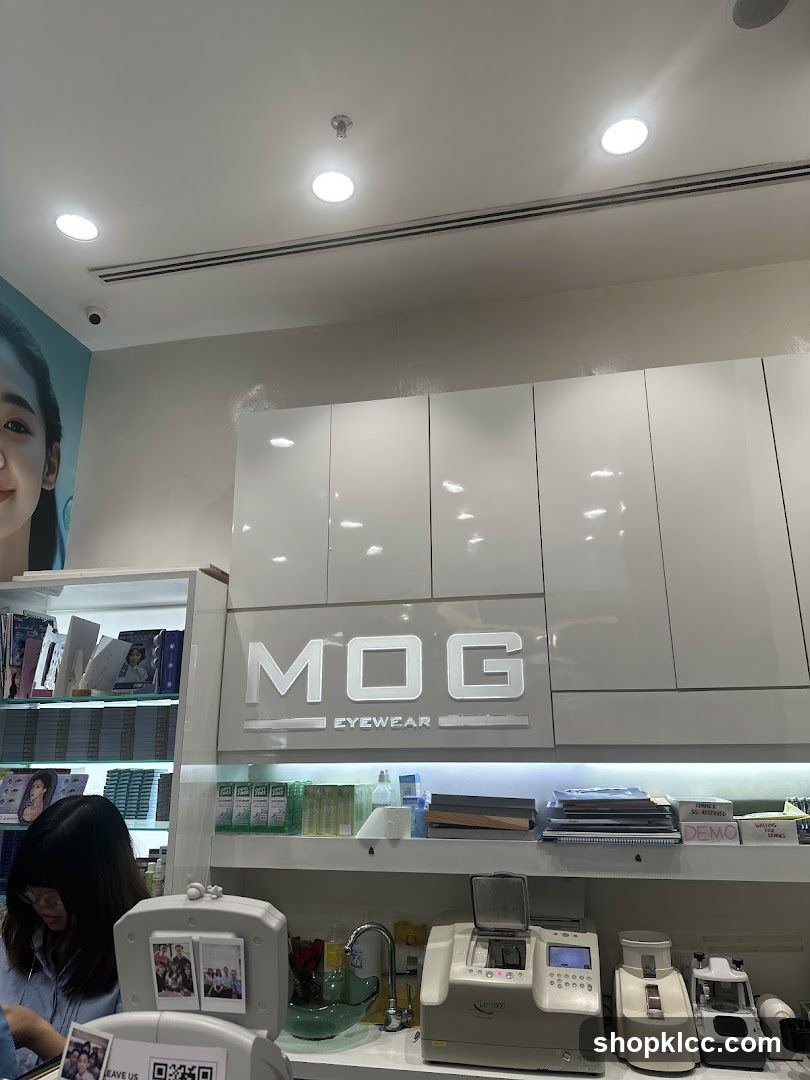 MOG Eyewear Store Interior