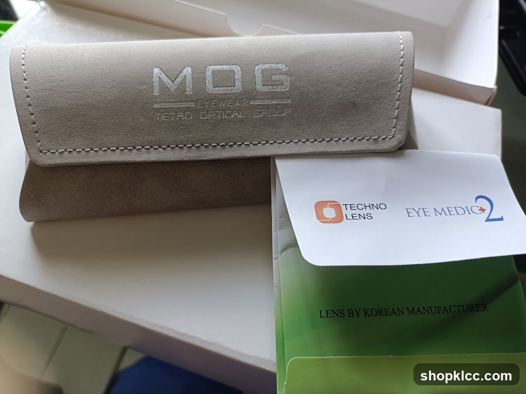 Eyewear Case and Lens Information