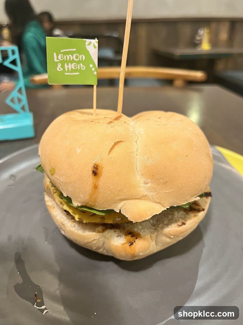 Nando's @ IPC Shopping Centre
