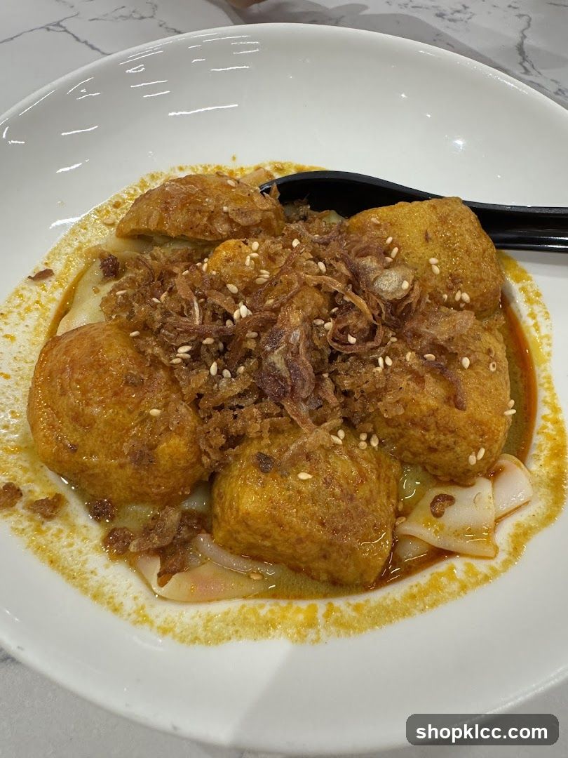Curry Noodles with Fried Tofu
