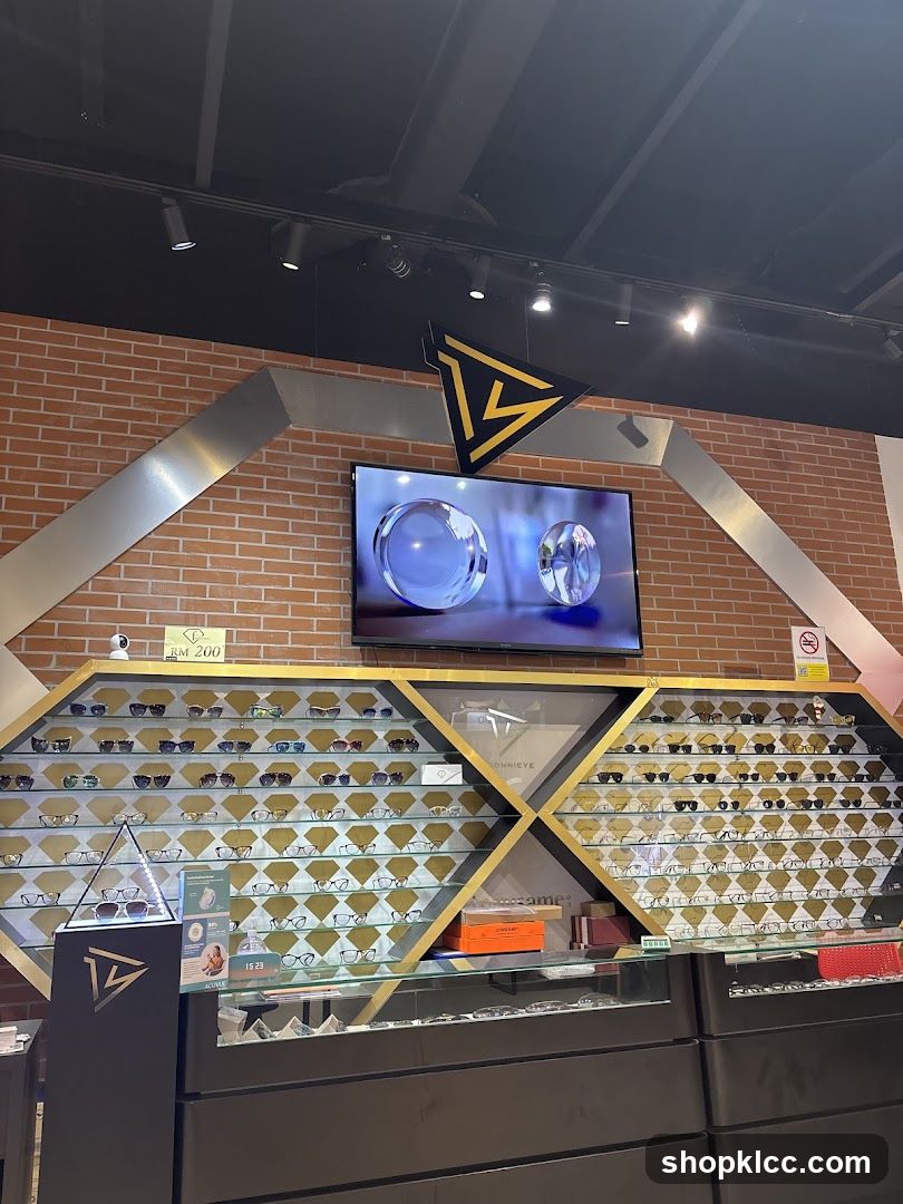 Eyeglass Display