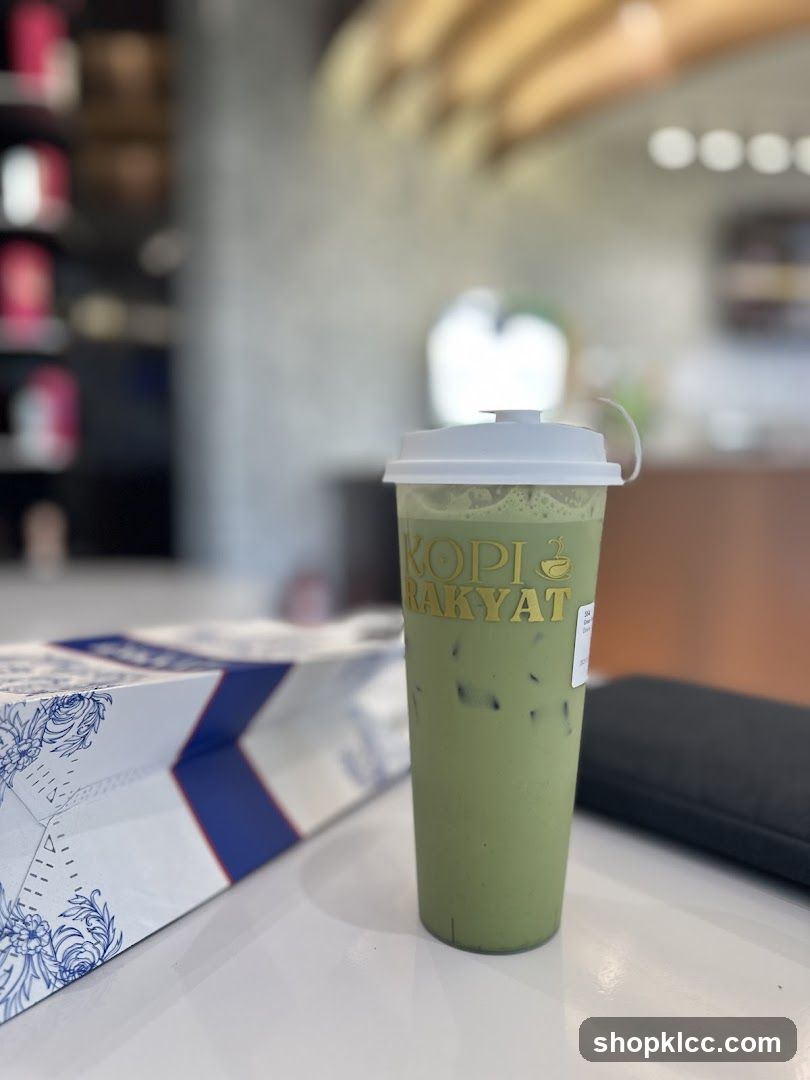 Iced Matcha Latte