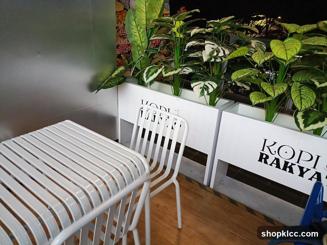 Outdoor Seating Area with Plants