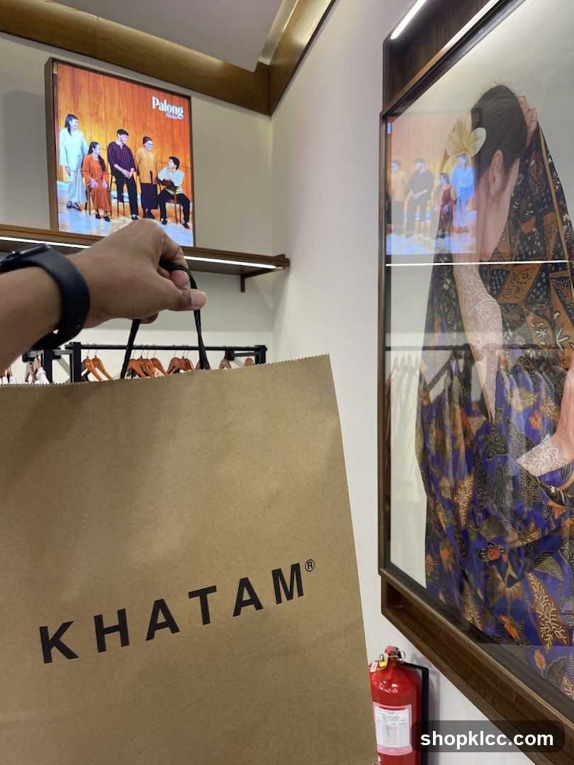 Shopping Bag with Brand Name