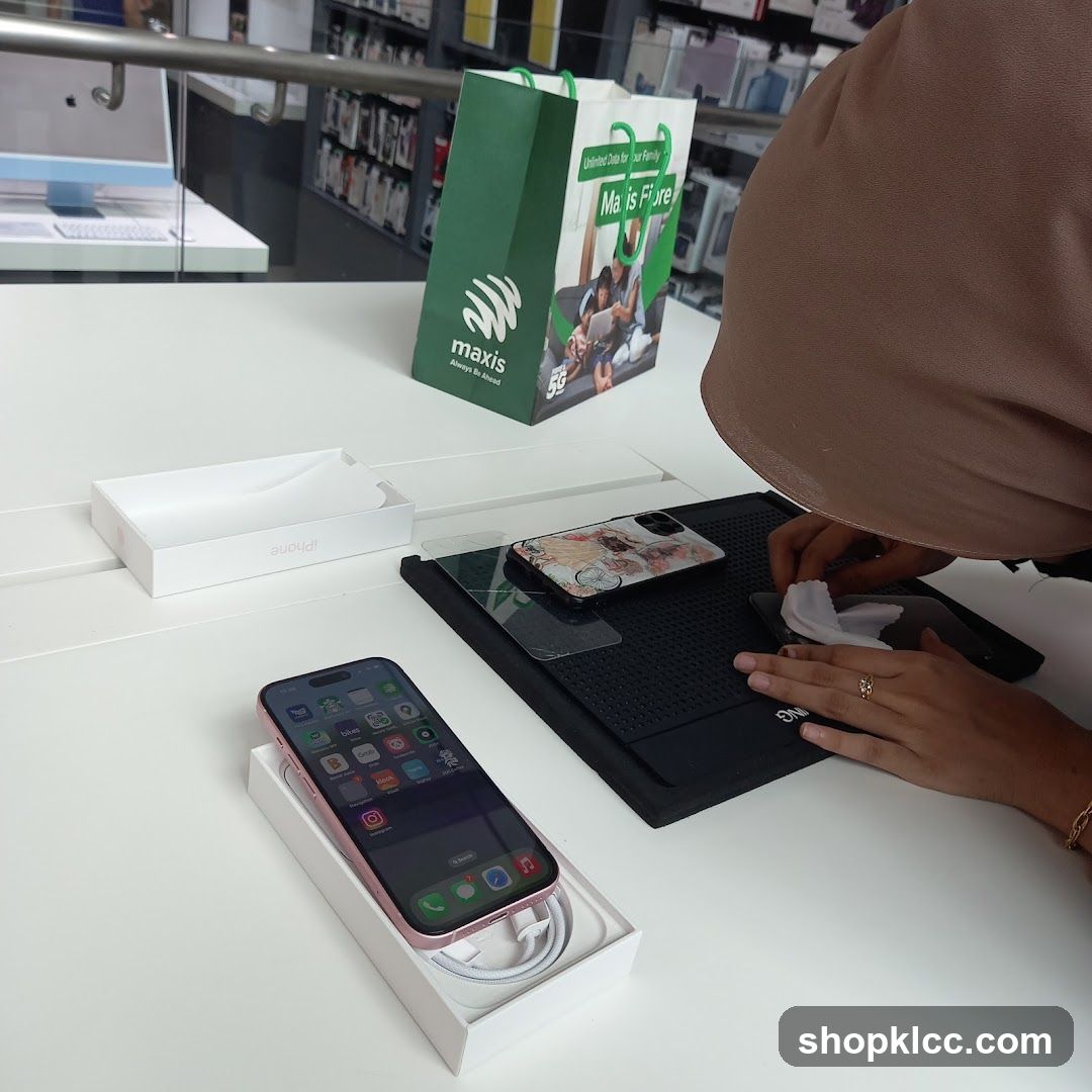Phone and Accessories Display