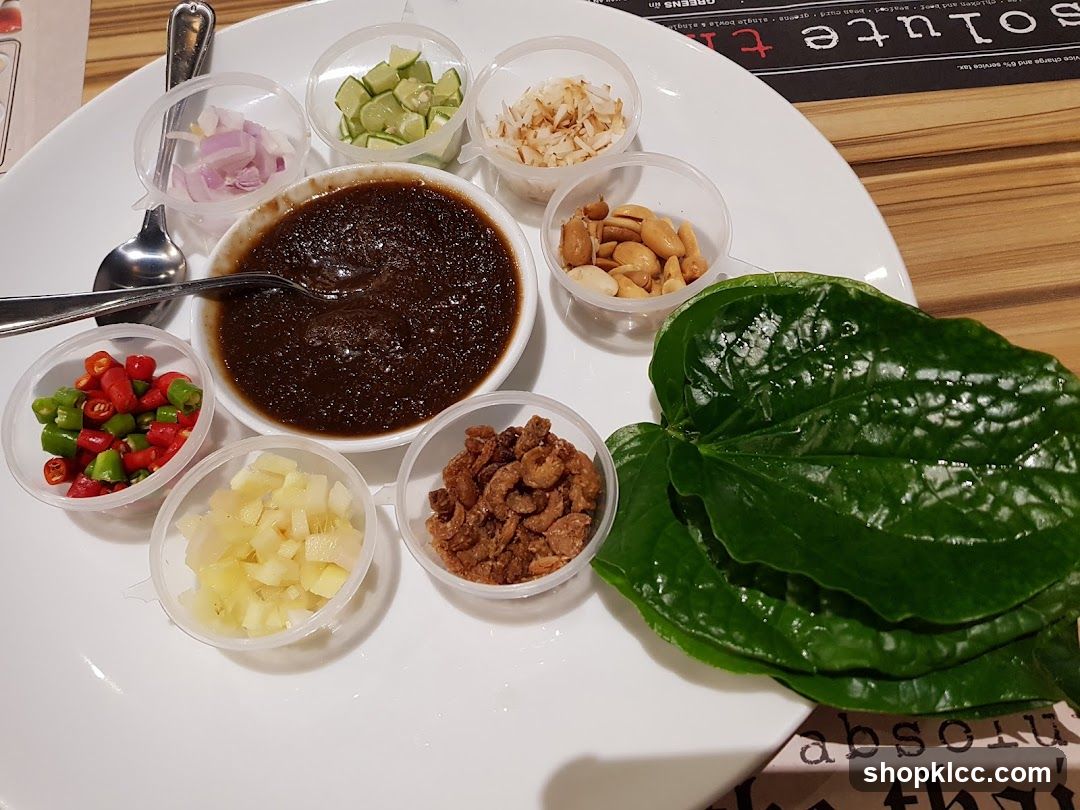 Miang Kham Ingredients