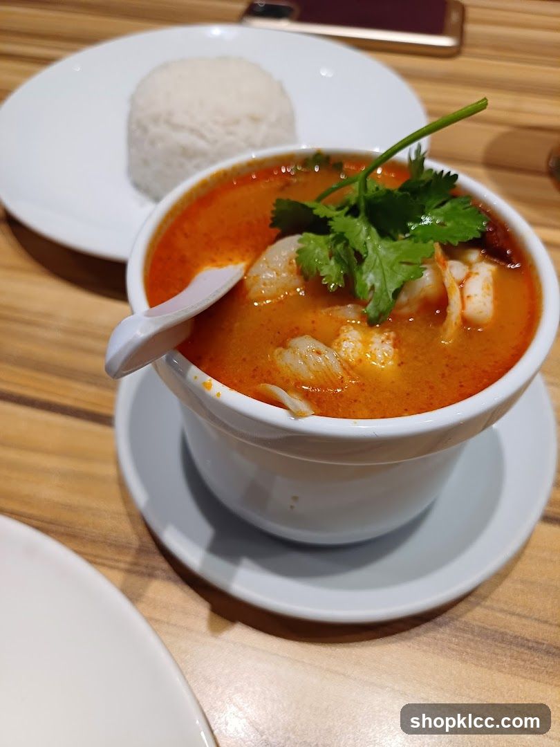 Tom Yum Soup with Rice