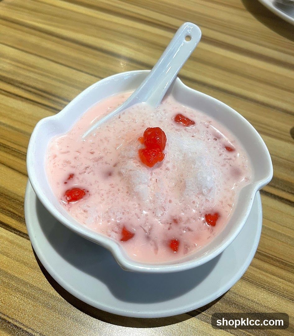 Dessert with Ice and Fruit