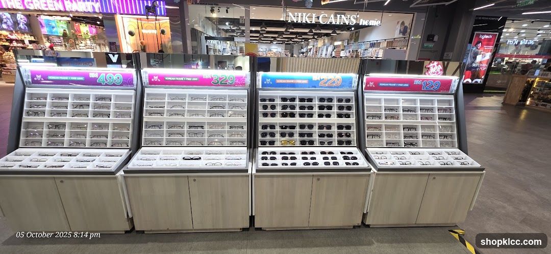 Eyewear Display