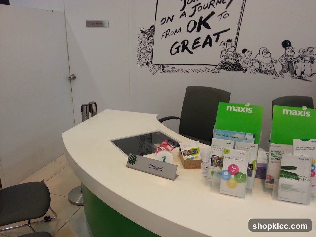 Maxis Store Counter