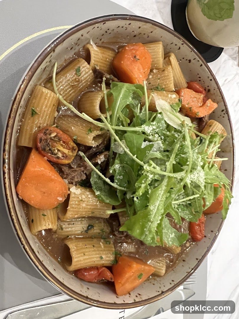 Pasta dish with meat and vegetables
