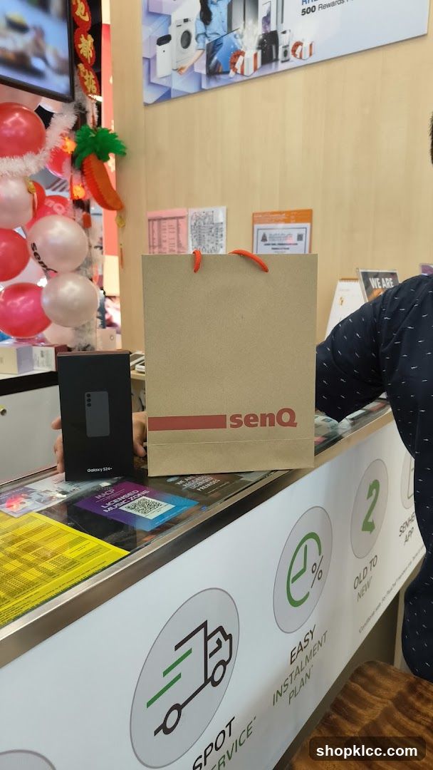 SenQ Store Counter
