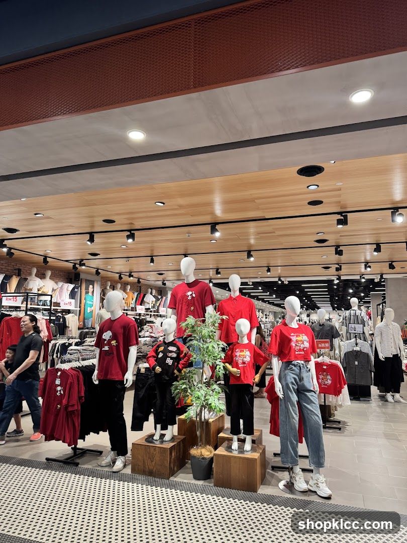 Mannequins in a clothing store