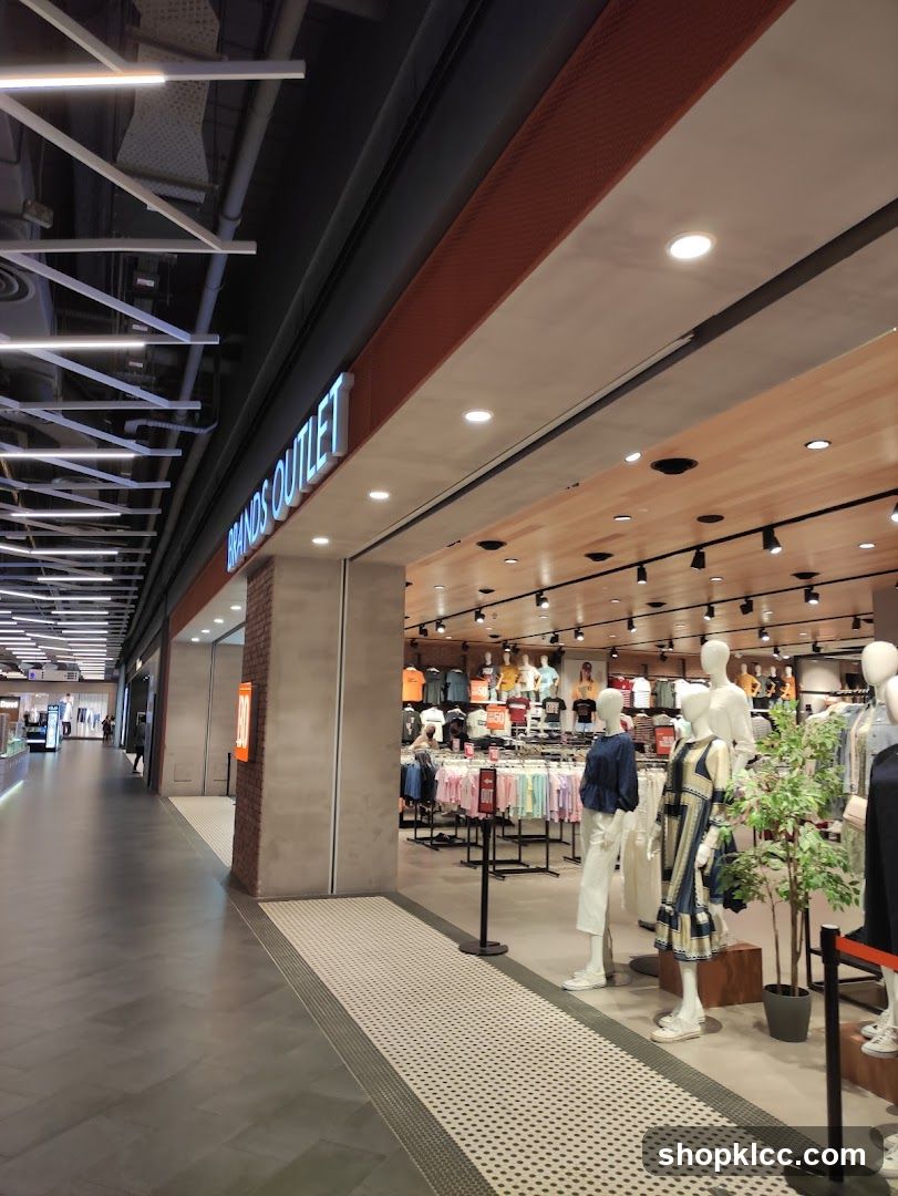 Brands Outlet