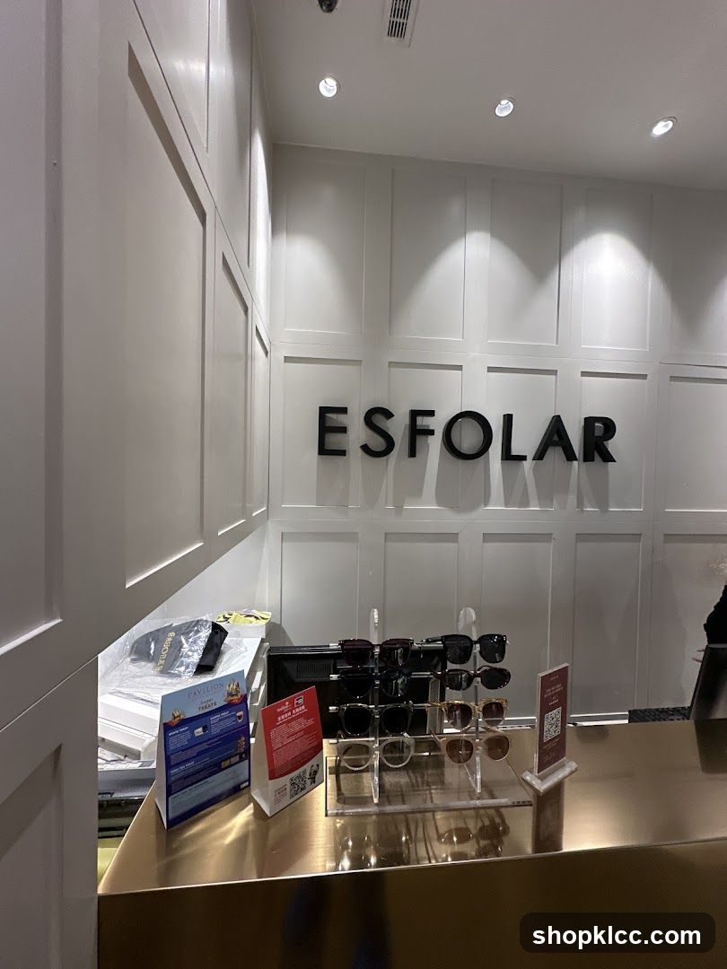 Eyewear Store Counter