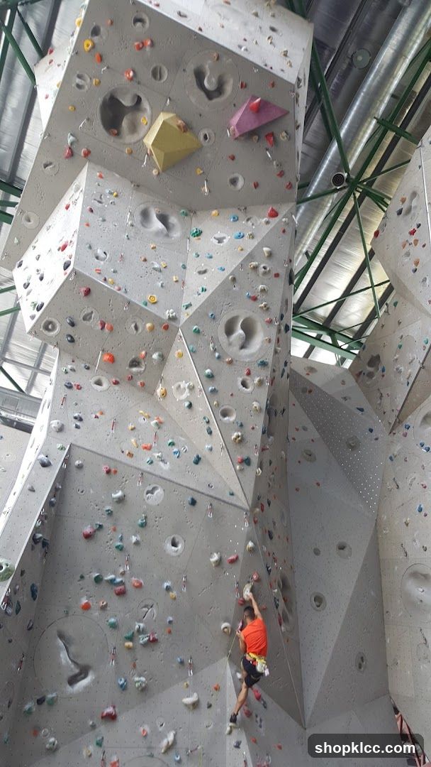 Camp5 Climbing Gym