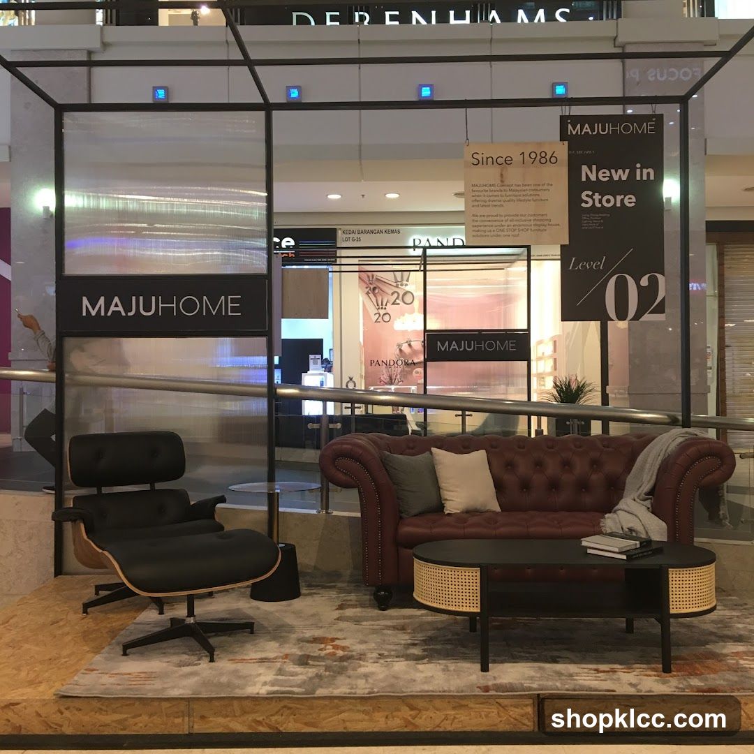 MAJUHOME Store Display
