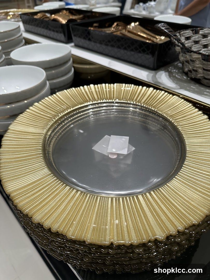 Gold Charger Plates and Tableware