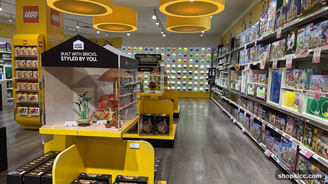 LEGO Store Interior