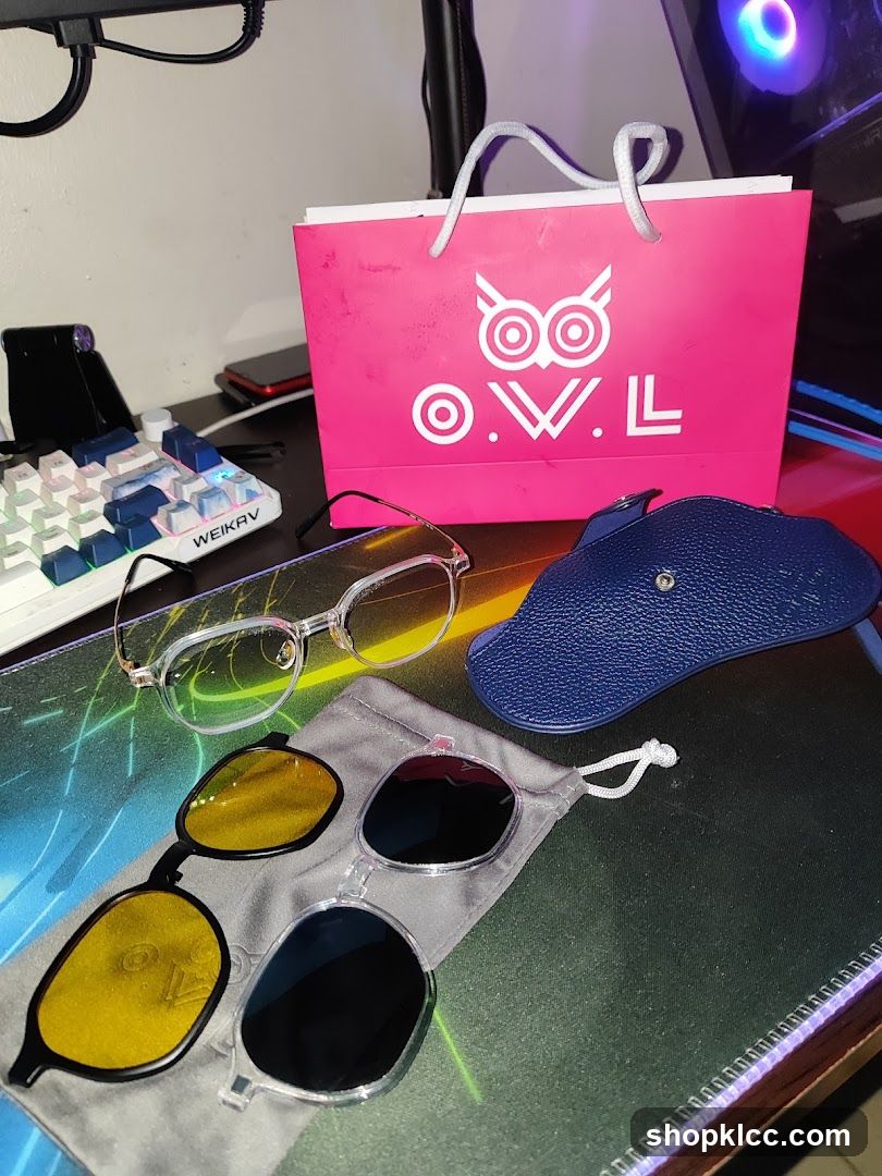 Eyewear accessories with branded bag