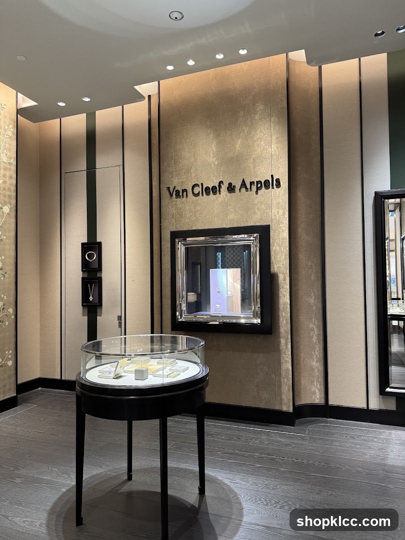 Van Cleef & Arpels Interior