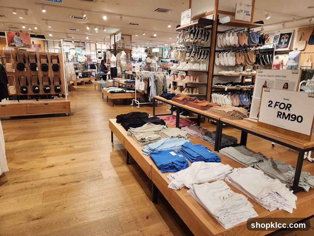 Tanka Store Interior