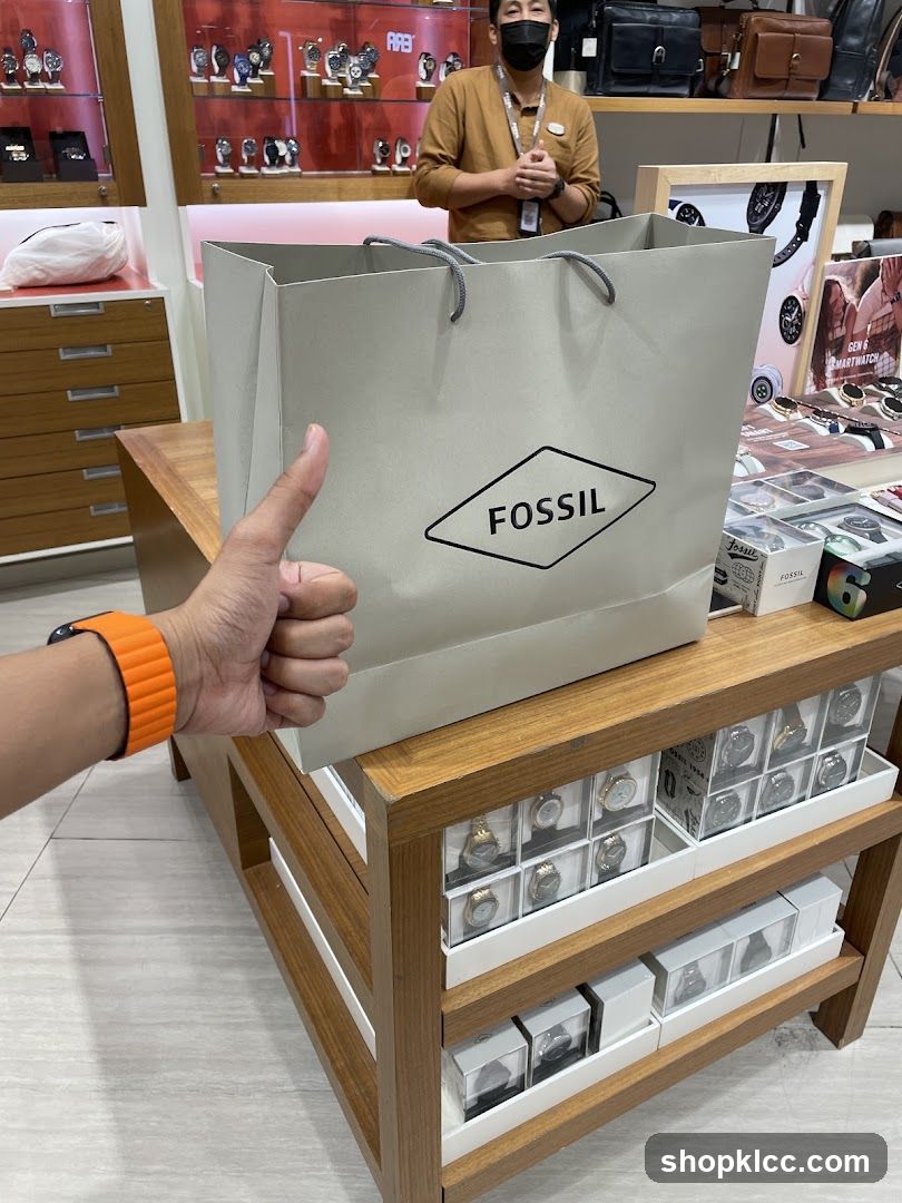 Fossil Shopping Bag