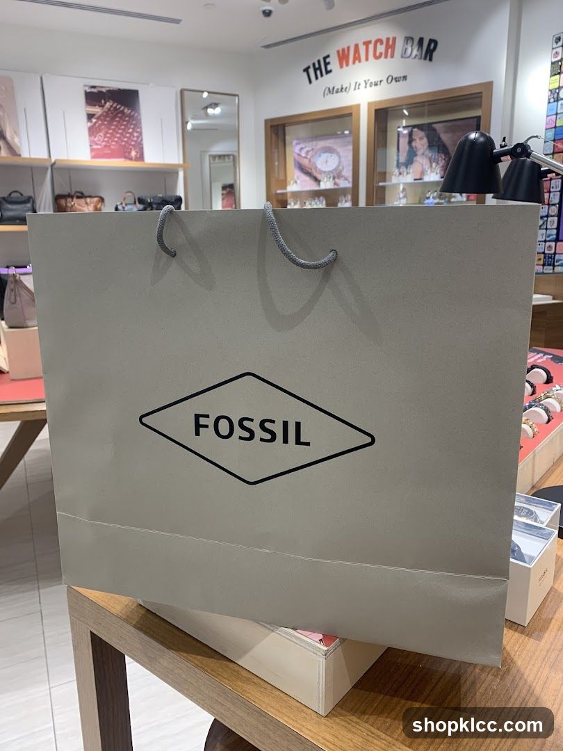 Fossil Shopping Bag