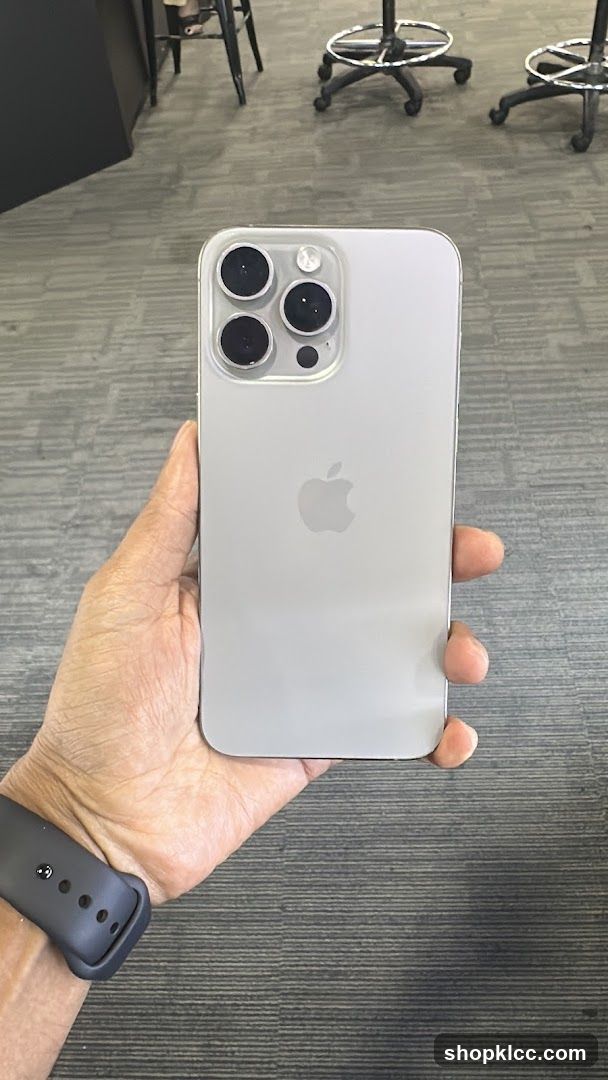Puteri Telefon Dan aksesori